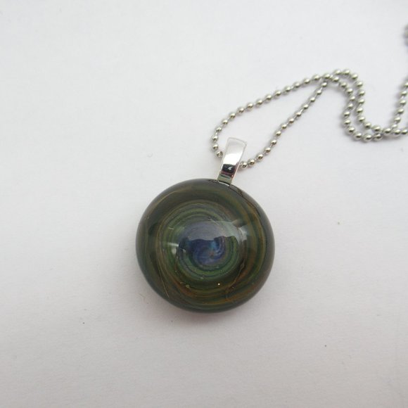 Borosilicate Glass Pendant Necklace - Picture 2 of 11